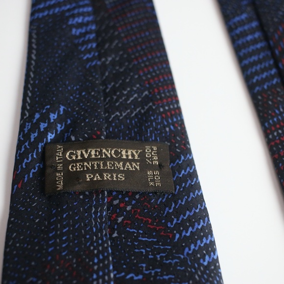 Givenchy Slim Tie abstract pattern - Picture 4 of 5